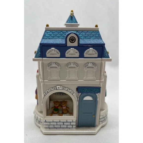 Hallmark Keepsake Ornament‎ Santa Comes to Town 2011 Magic Light Sound Motion